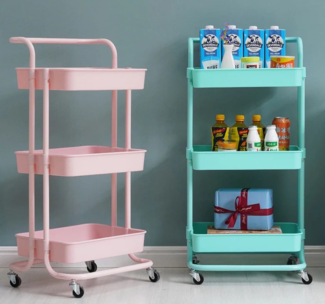 Carrito Transportador Con Canasta de Plastico y Tubo Metalico.